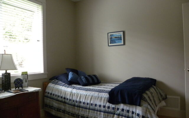 Hillcrest Avenue Bed & Breakfast