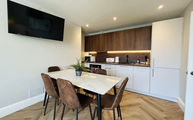 Hove Alone 5 Top Floor By My Getaways