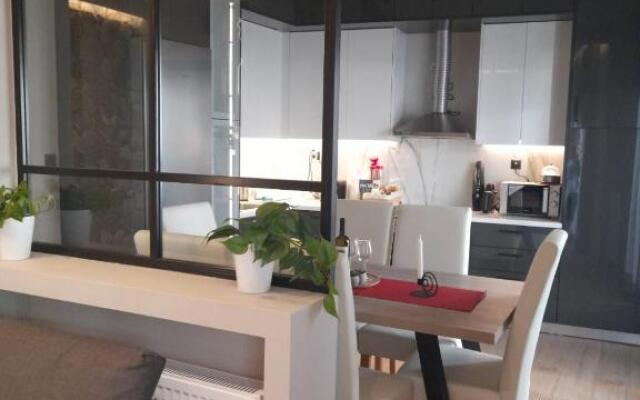 Relaxing Luxury Suite
