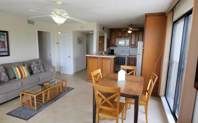 2BR with Private Beach Access