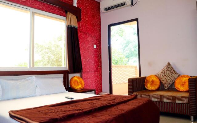 Hotel Raj Palace