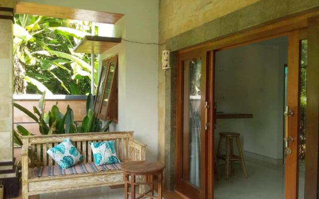 Kupu-kupu guest house
