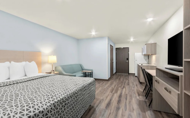WoodSpring Suites Chandler Phoenix Medical Center