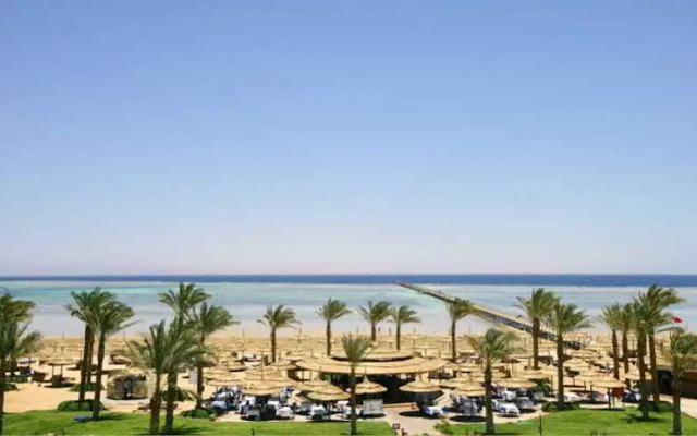 Tropicana Grand Azure