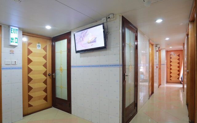 Garden Guest House - Carlton Group of Hostels