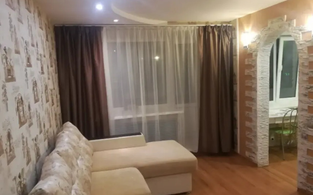 Apartments on Sovetskaya str., 19A,