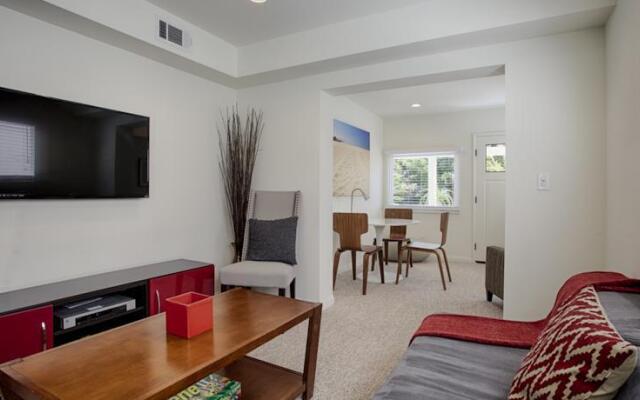 Globe Suites Off Main