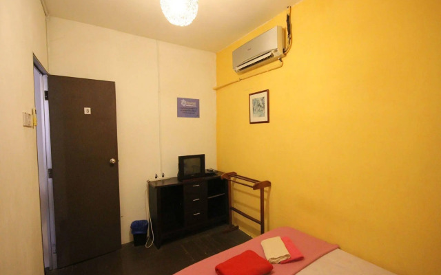 Cocoa Mews Cafe & Homestay - Hostel