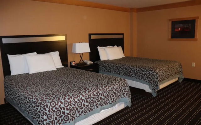 Prairie Inn and Suites Holmen/La Cross