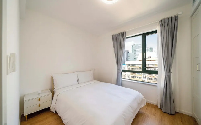 Tyms Spacious 4BR 2BA Apt Xujiahui