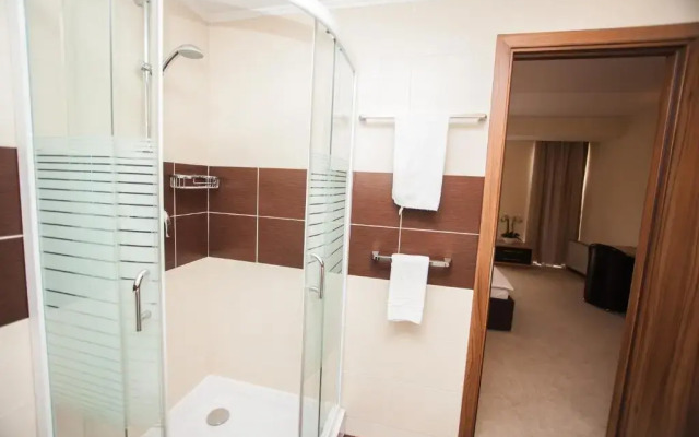 Mercure Chisinau Center Jazz Hotel