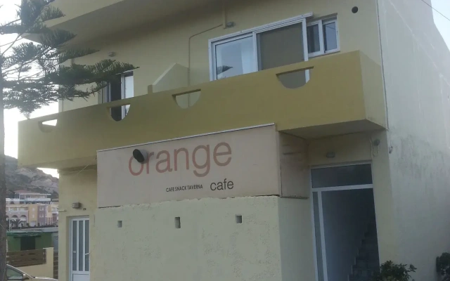 Orange Fodele