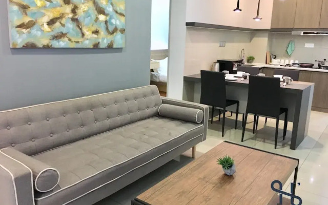 Homesuite' Home at The Loft Imago
