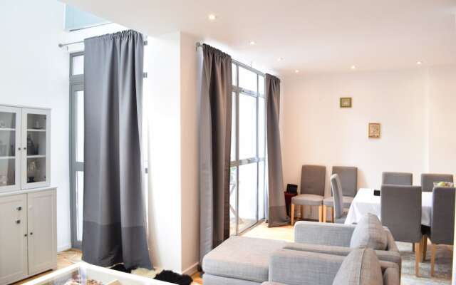 Spacious 2 Bedroom Apartment in Bermondsey