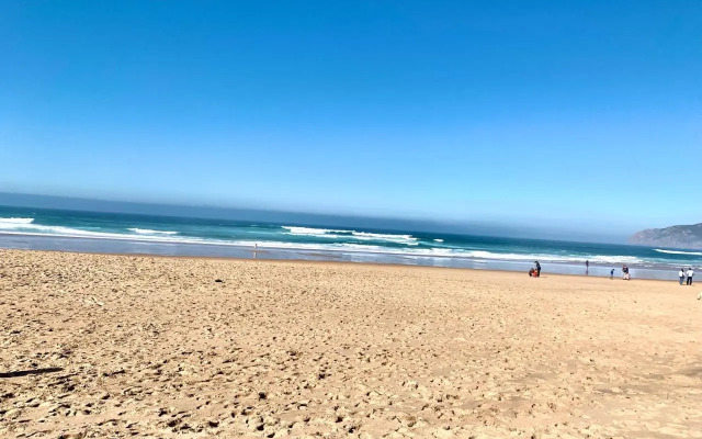 Cascais Modern Getaway