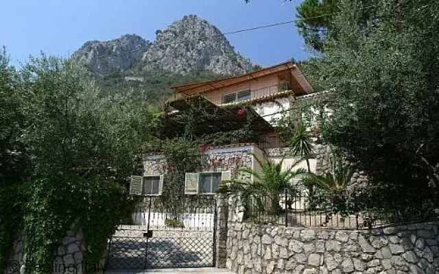 Villa Rita Apartments