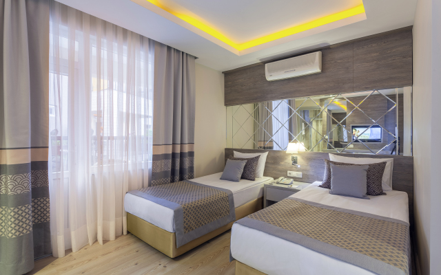 Hotel Turan Prince 