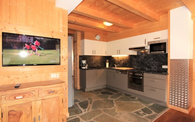 Chalet Alois Juns in Juns