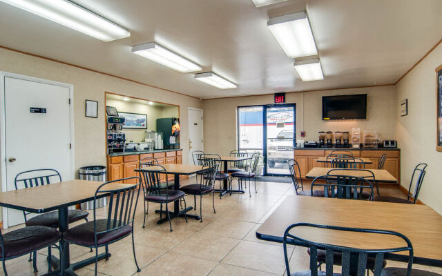 Rodeway Inn Civic Center