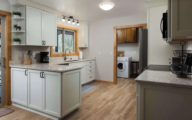 Diamond Retreat in Bend for 6!