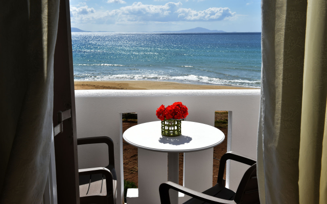 Amaryllis Beach Hotel