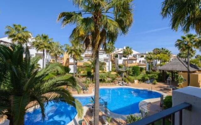 Cubo's Apartamento 1/A Arenas de Marbella