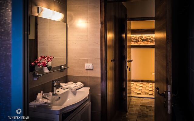 white cedar hotel