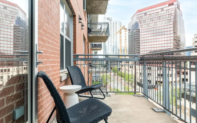 AMLI Downtown by Kasa Austin Downtown