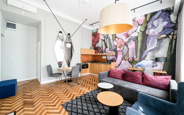 Arts Apartments
