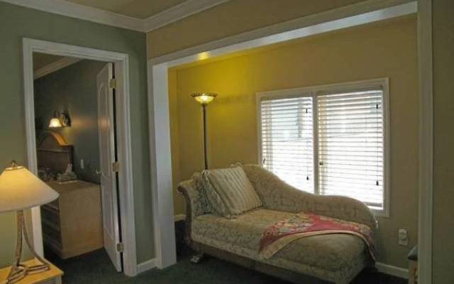 Heron Suites