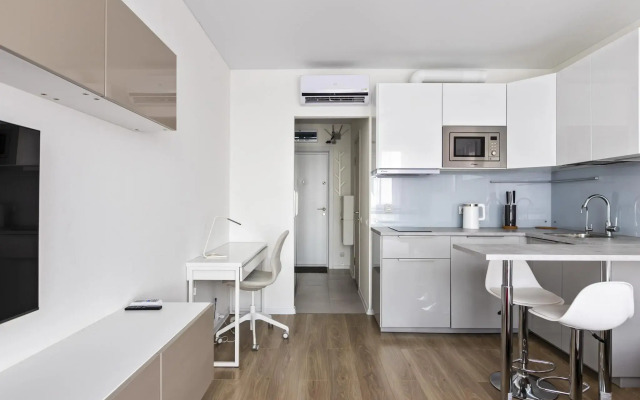 MaxRealty24 on Skhodnenskaya 8