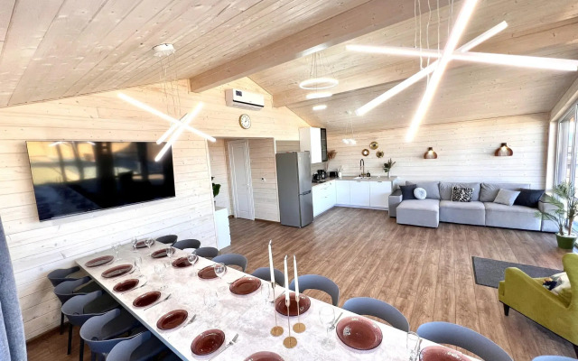 На Заре 1021А