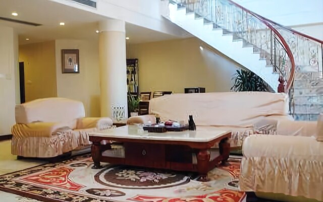 Dongya Business Hotel
