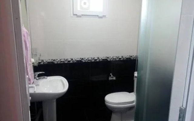 Kemeni Guest House