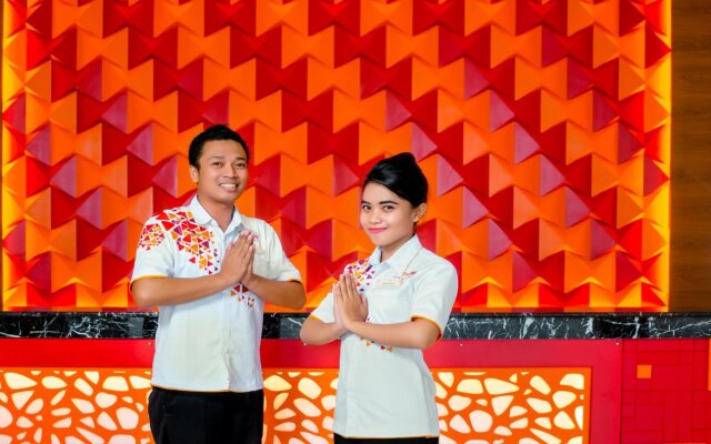 Front One Hotel Purwodadi