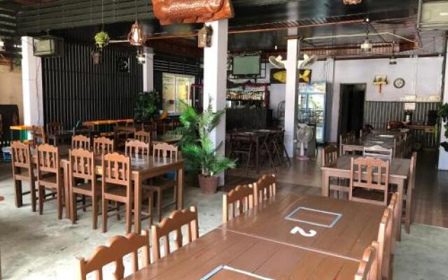 Sout Jai Guest House & Restaurant