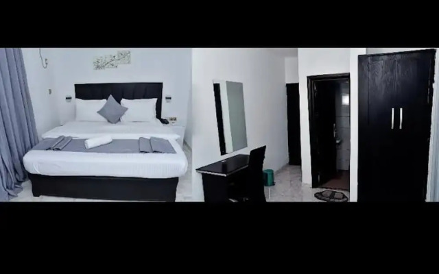 Ted G Hotel