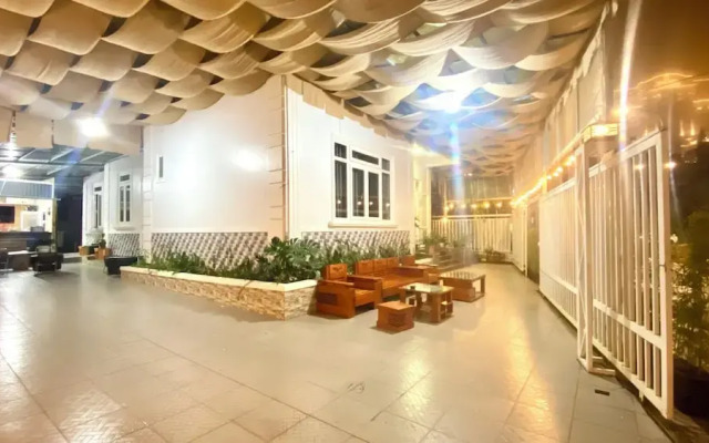 Ruby Peace Hotel