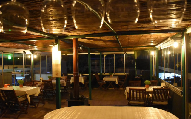 Caretta Caretta Hotel