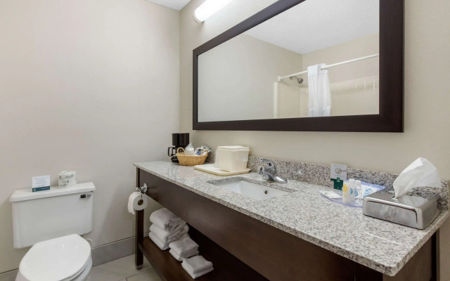 Quality Inn & Suites Mountain Home North