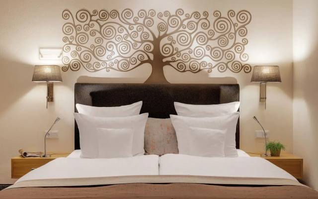 Nells Park Hotel