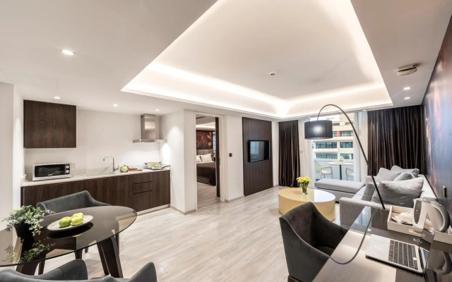 Almond Business Hotel