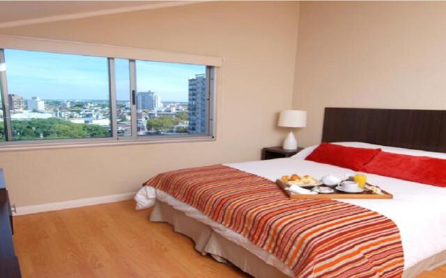 Plaza Suites Campana