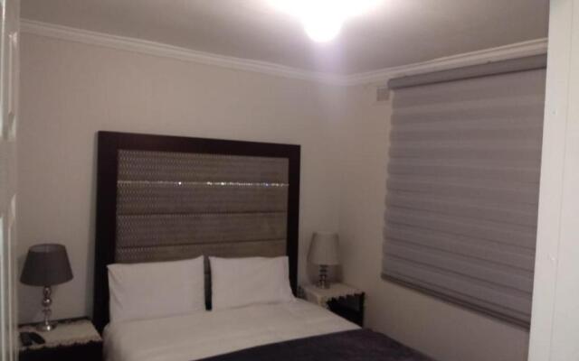 Newlands East Home With A Beautiful View