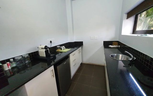 Zambezi Riverside Accommodation