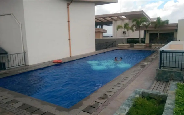 Morgan Suites