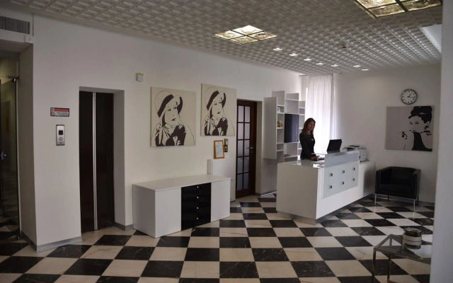 Hotel Fiesta