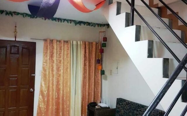 Jp McLoughlin's Boutique Apartelle