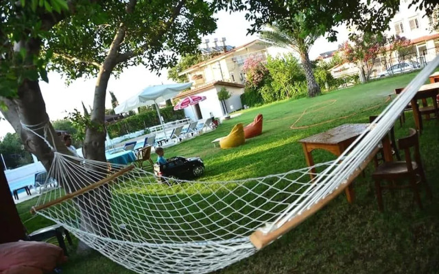 Side Center Hotel