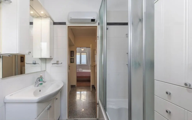 Seaview City Apartment Frida